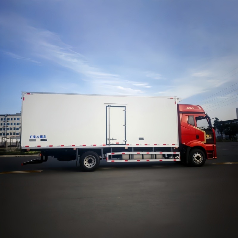 FAW 10000L New Refrigerated Truck for Frozen Meat Transportation
