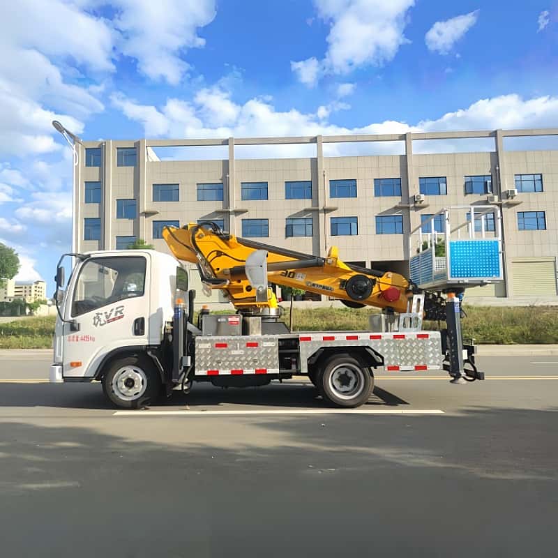 Camion de travail télescopique FAW 28 m