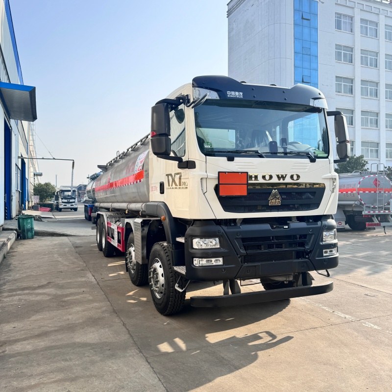 HOWO Oil Tank Truck
