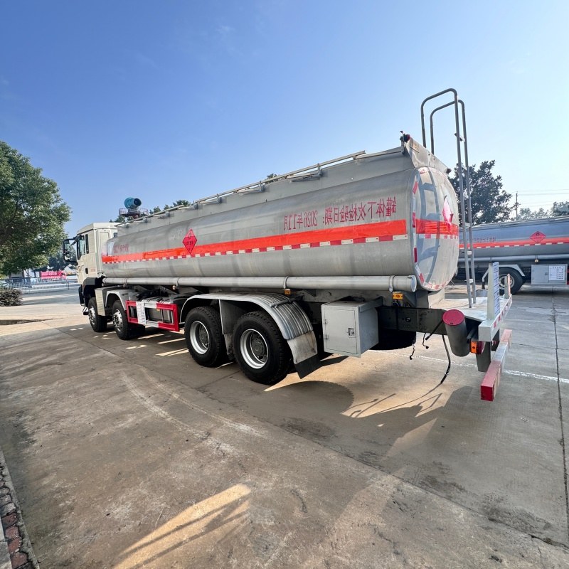 Sinotruk Howo Oil Tank Truck