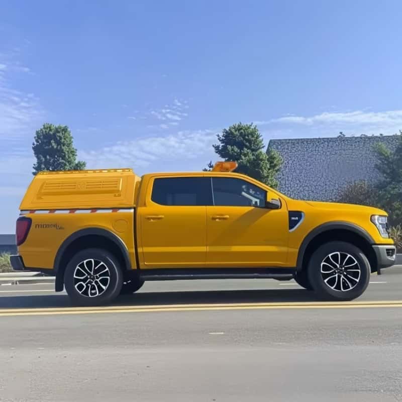 Ford four-wheel drive pickup truck