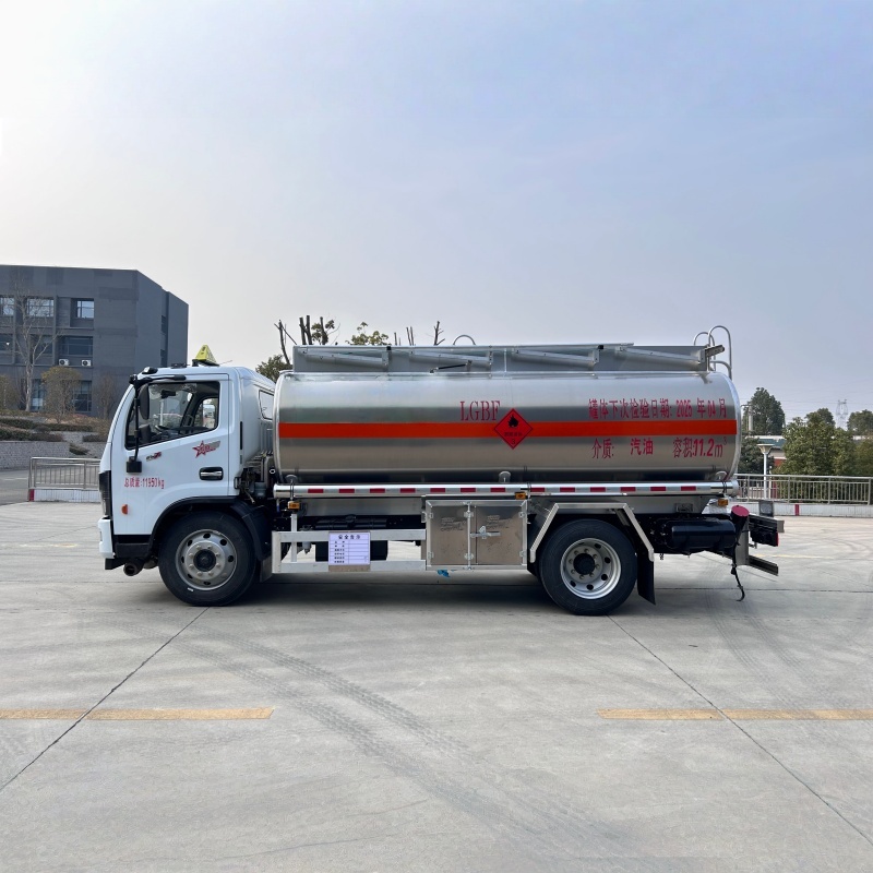 DFL 12000L  aluminum alloy fuel tank truck