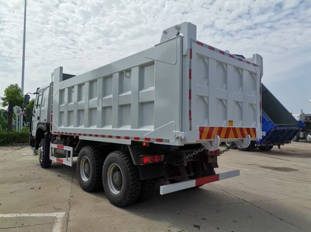 Howo 6×4 dump truck