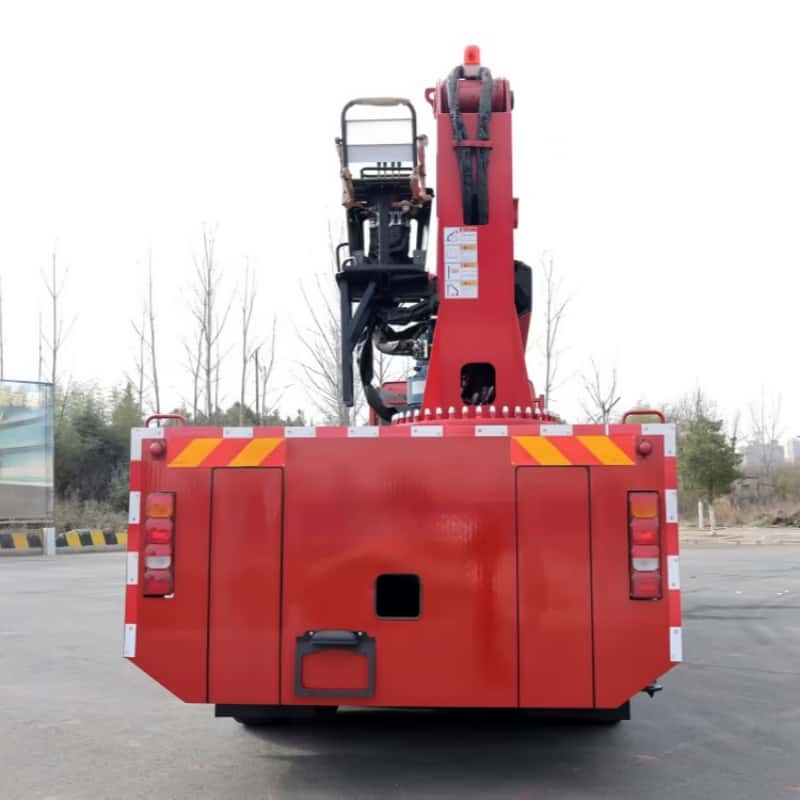 Howo XCMG 16-ton multi-functional truck-mounted crane