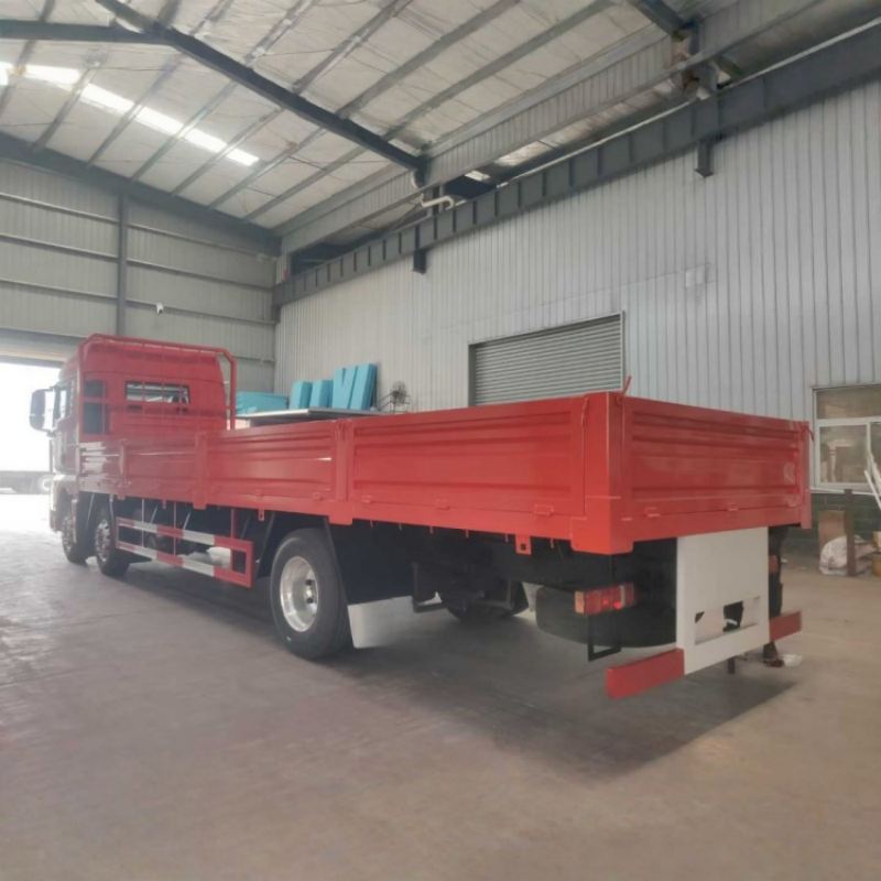 Sinotruk Sitrak G7H 6×2 9.6-meter stake truck