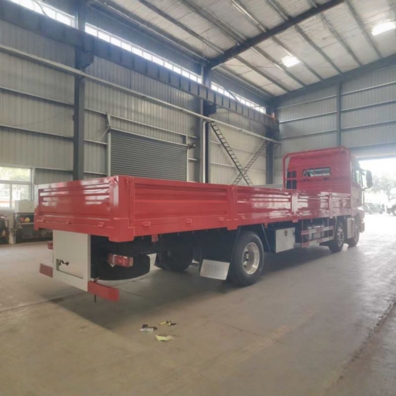 Sinotruk Sitrak G7H 6×2 9.6-meter stake truck