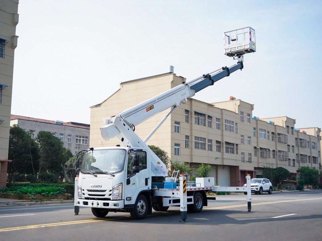 ISUZU 28m Telescopic Boom Aerial Work Platform ISUZU 28m Telescopic Boom Aerial Work Platform