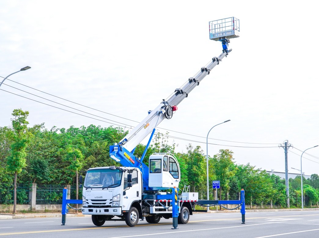 ISUZU 28m Telescopic Boom Aerial Work Platform ISUZU 28m Telescopic Boom Aerial Work Platform