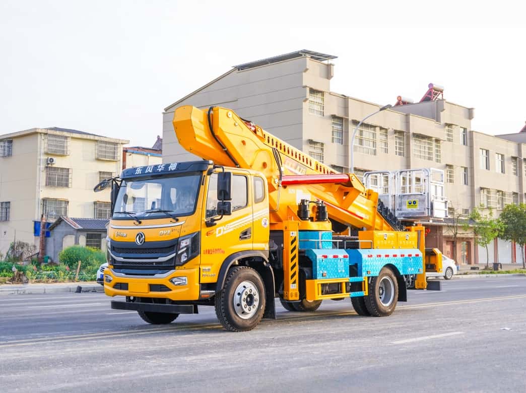 ISUZU 28m Telescopic Boom Aerial Work Platform