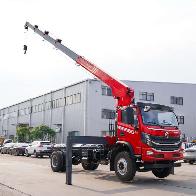 Dongfeng truck-mounted crane 5 booms, 18-meter lifting height, truck-mounted crane transport vehicle