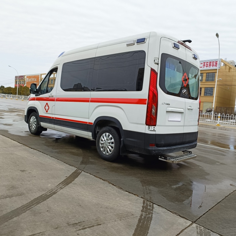 SAIC MAXUS V90 Type de surveillance d'ambulance à empattement long et toit moyen