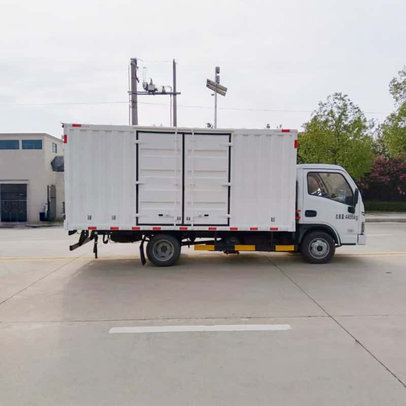 SAIC dangerous goods van transport vehicle, Class 1-9 gas cylinder explosion-proof van