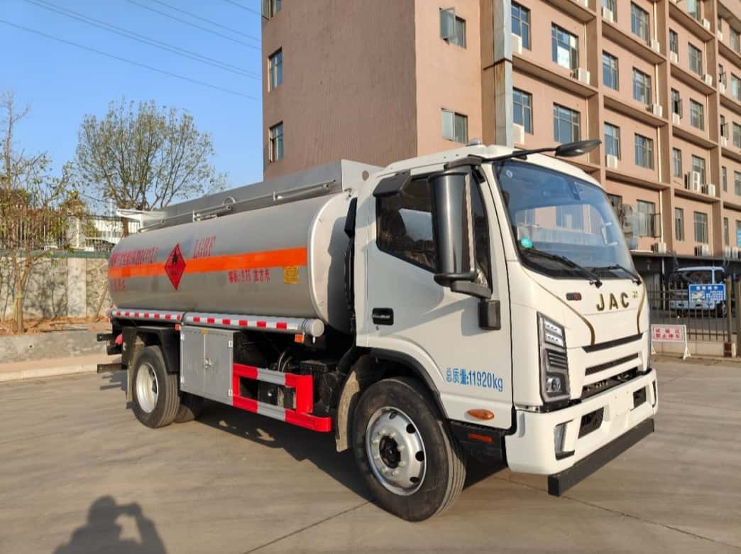 ISUZU 28m Telescopic Boom Aerial Work Platform ISUZU 28m Telescopic Boom Aerial Work Platform