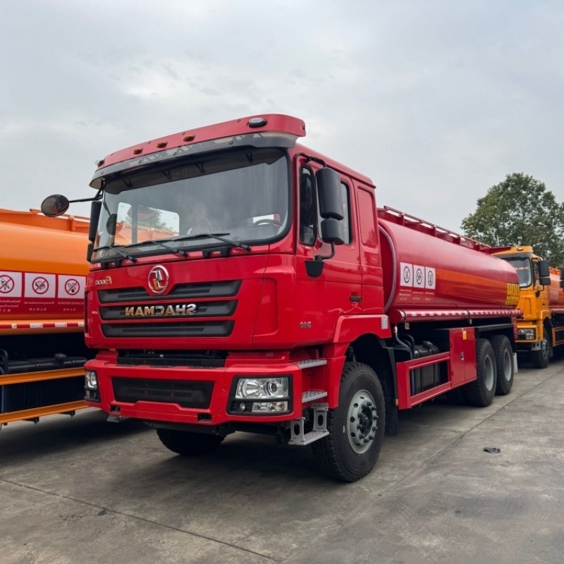 Shacman  (6×4) 20000L Oil Tank Truck