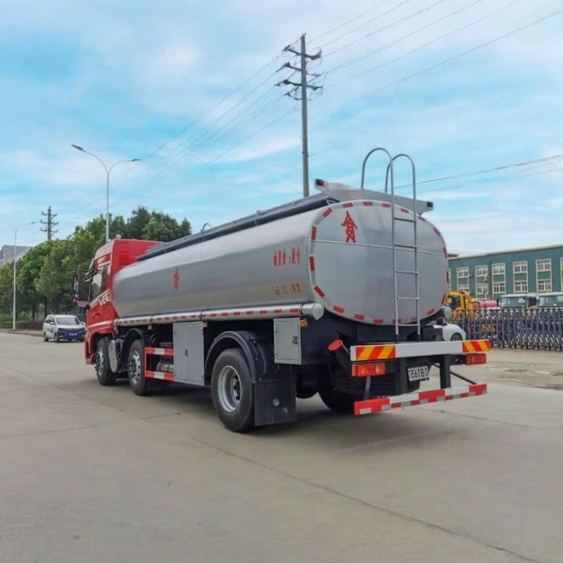 FAW 8x4 20000L Food-Grade Stainless Steel Edible Oil Transport Truck