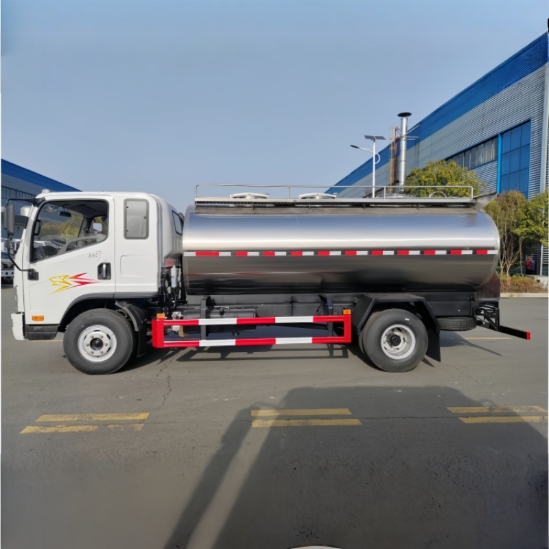 FAW 7 Ton Insulated Stainless Steel Milk Tanker Truck