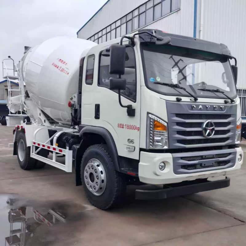 Dayun  6-cubic-meter mixer truck