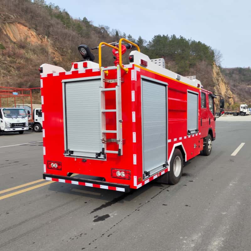 Foton 4×2 Foam Fire Fighting Truck 5000L Tank