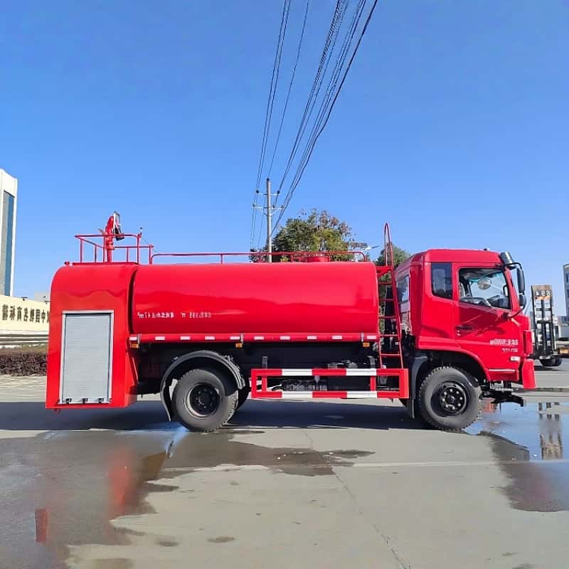 Dongfeng 12 Cubic Meters Fire Water Sprinkler Truck Fire Pump High Cannon 65 Meters