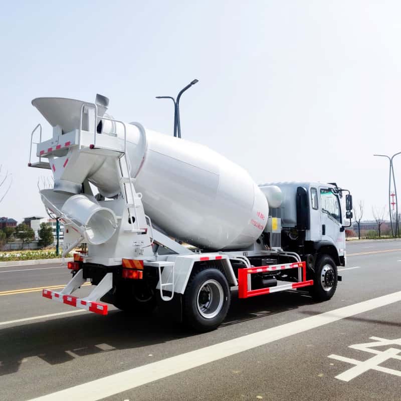 Dongfeng 4x2 4 Cubic Meter Concrete Mixer Truck