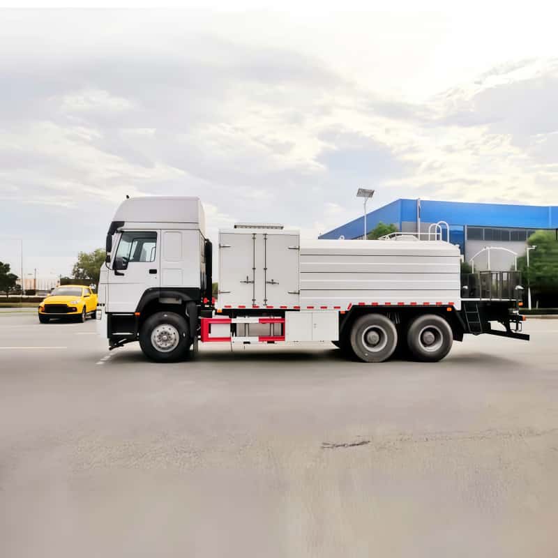Camion arroseur anti-poussière Sinotruk 18000L