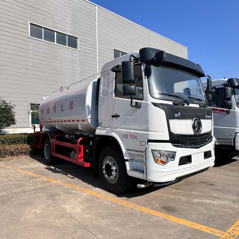 Shacman L5000 sprinkler truck