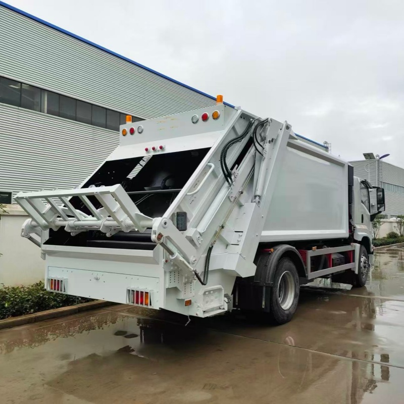 Isuzu 16,000 Liters Compactor Garbage Truck
