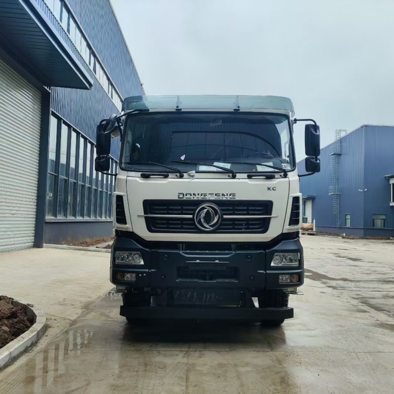 Camion Dongfeng 6×4 combiné de nettoyage à haute pression et d'aspiration des égouts pour la Russie