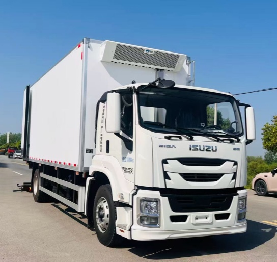 Comment choisir le camion frigorifique Isuzu adapté à votre entreprise