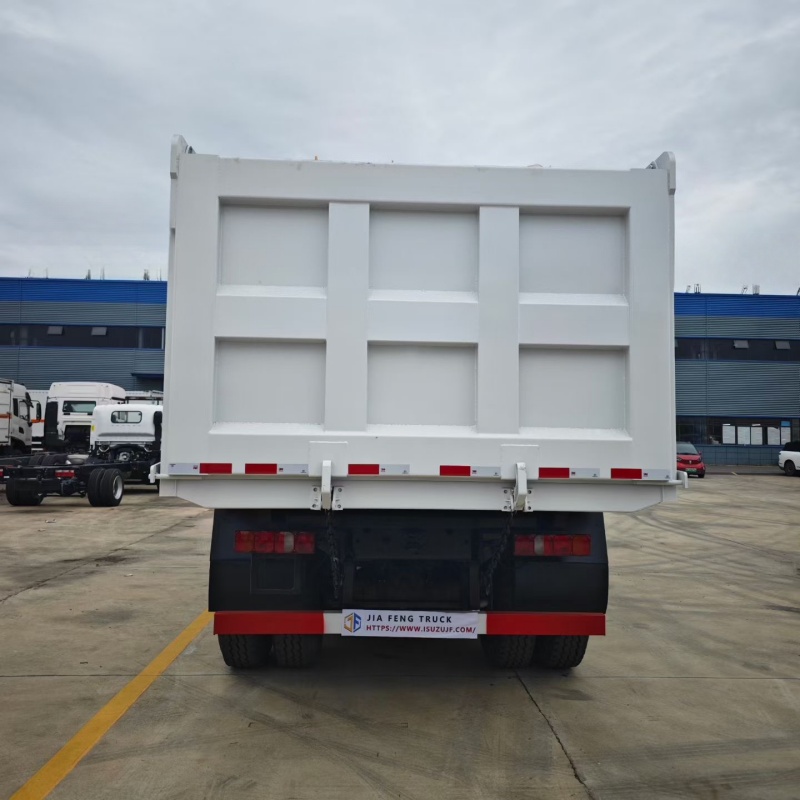 Camion-benne HOWO 6x4 400 ch avec grue à flèche repliable XCMG 10 tonnes à 5 sections