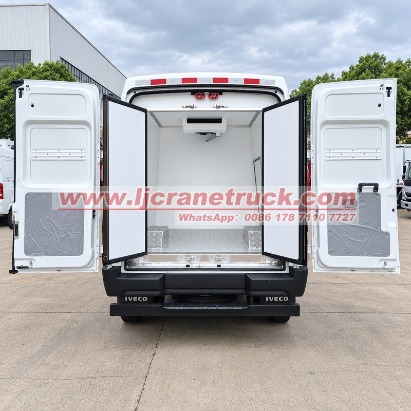 Fourgon frigorifique IVECO V35